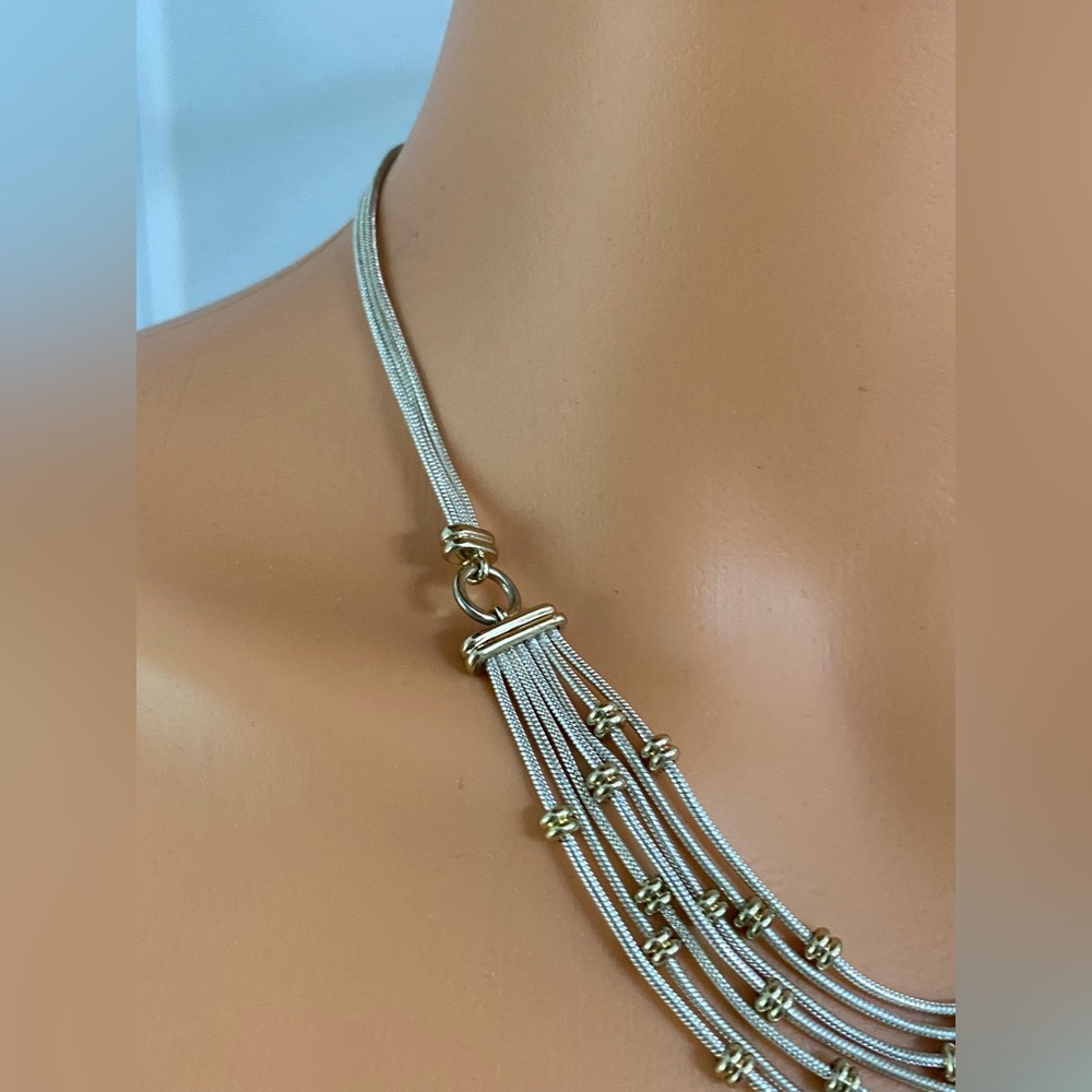 BEAUTIFUL MULTI TIERED NECKLACE - Picture 14 of 16